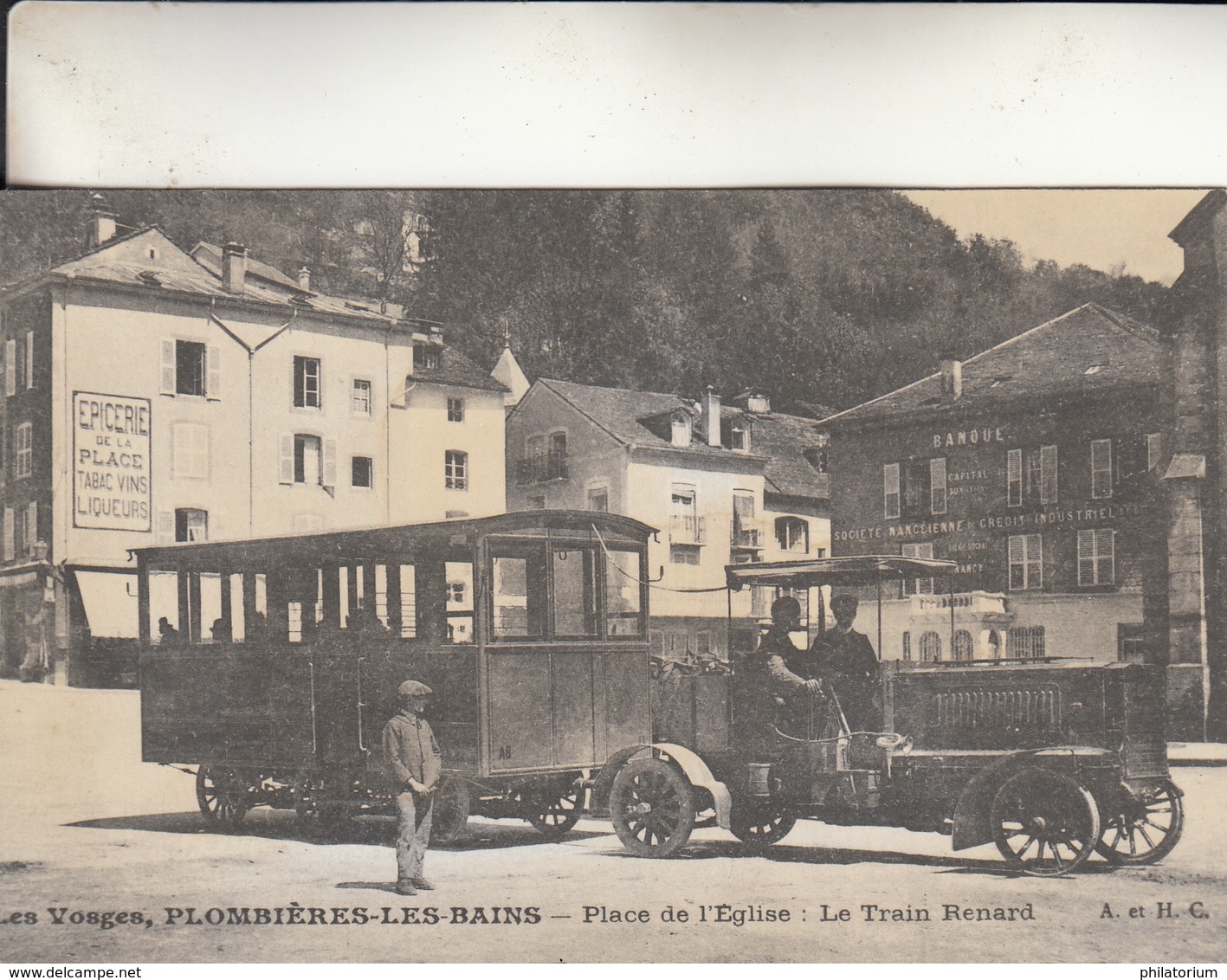 88 PLOMBIERES Les BAINS  Place De L'Eglise, Le Train Renard - Plombieres Les Bains