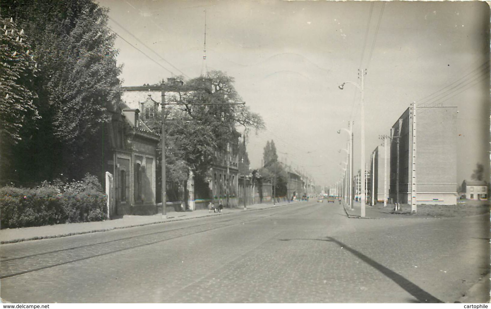 59 - LOMME - Avenue De Dunkerque - Cité HLM à Droite En 1956 - Lomme