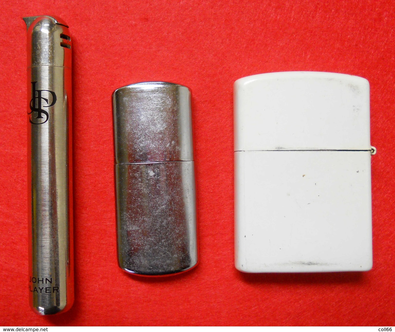 3 Briquets Publicité JPS John Player Peter Stuyvezant Style Zippo "Champ Korea" SP à Essence à Recharger - Autres & Non Classés