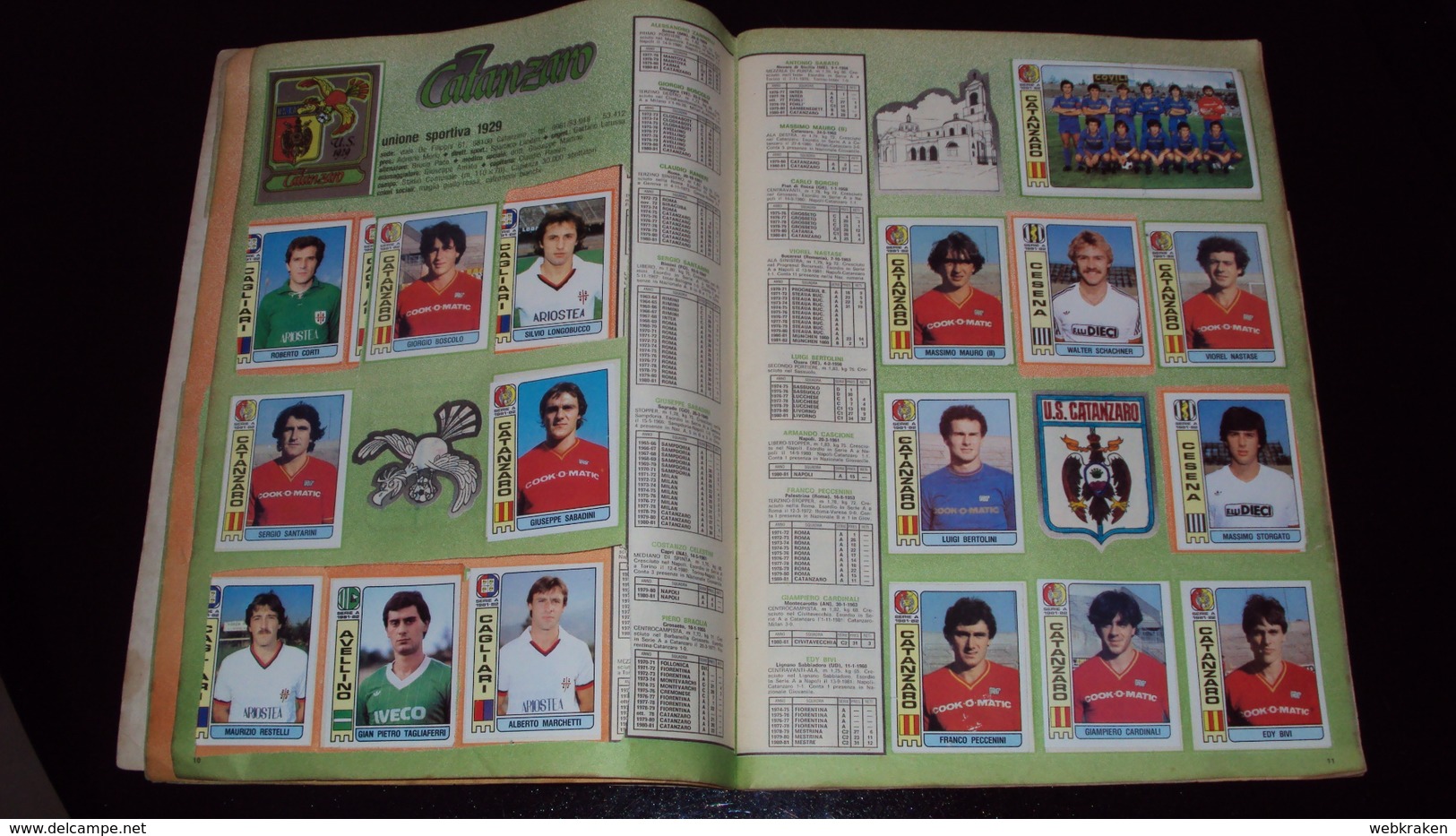 ALBUM FIGURINE CALCIATORI PANINI 1981 1982 X RECUPERO CON 552 FIG. CON 16 SCUDETTI 322 SU ALBUM E 230 RECUPERATE - Edizione Italiana