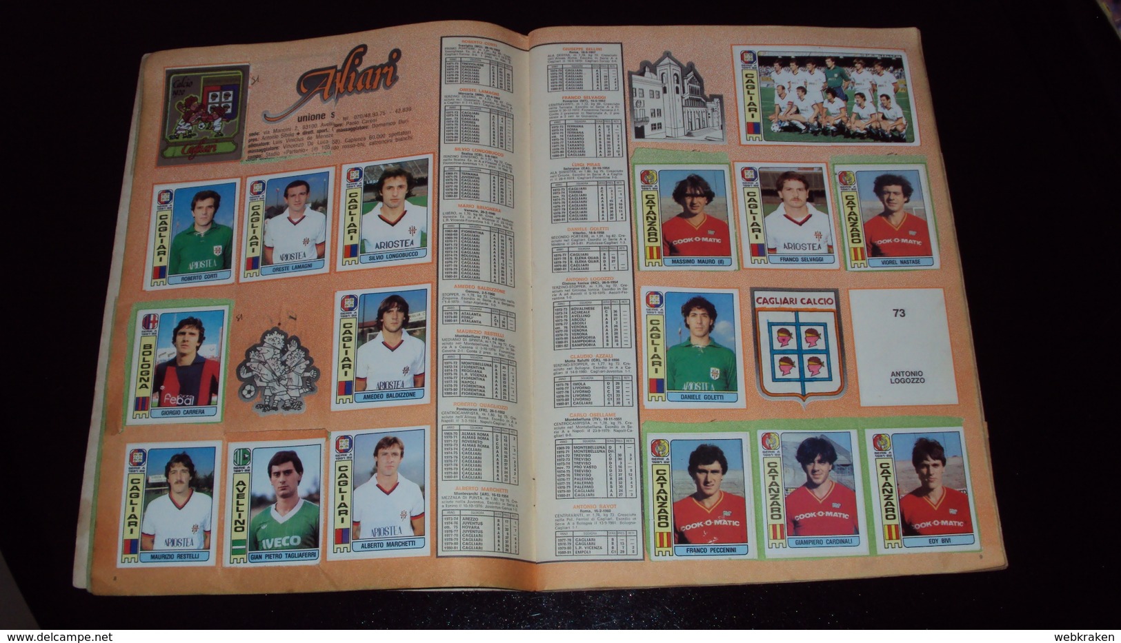 ALBUM FIGURINE CALCIATORI PANINI 1981 1982 X RECUPERO CON 552 FIG. CON 16 SCUDETTI 322 SU ALBUM E 230 RECUPERATE - Edizione Italiana