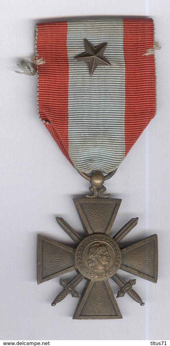 Médaille Croix De Guerre TOE ( Lot 2 ) - France