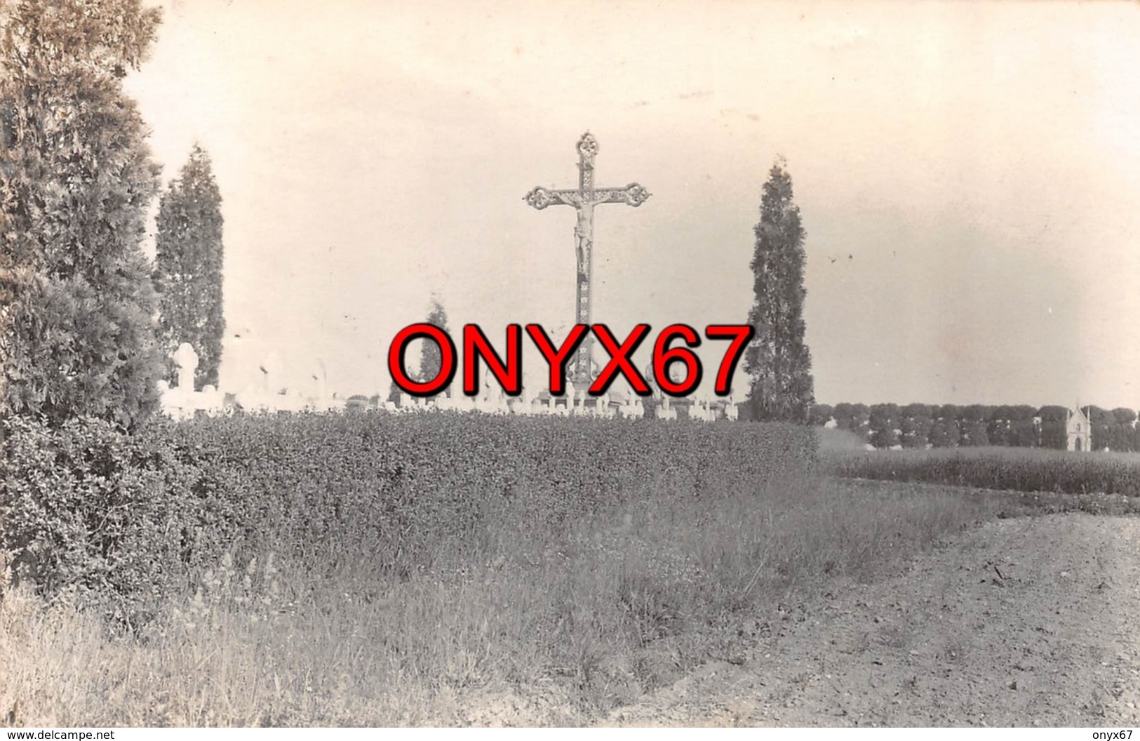 Carte Postale Photo CHEVILLY LARUE (Val De Marne) Croix Cimetière Religion Chapelle 1941-1945 - Chevilly Larue