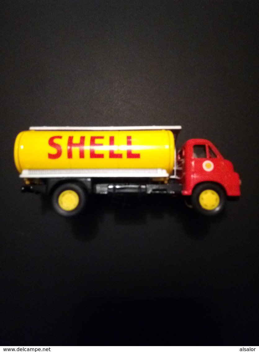 Camion Citerne Shell Corgi - Camions, Bus Et Construction