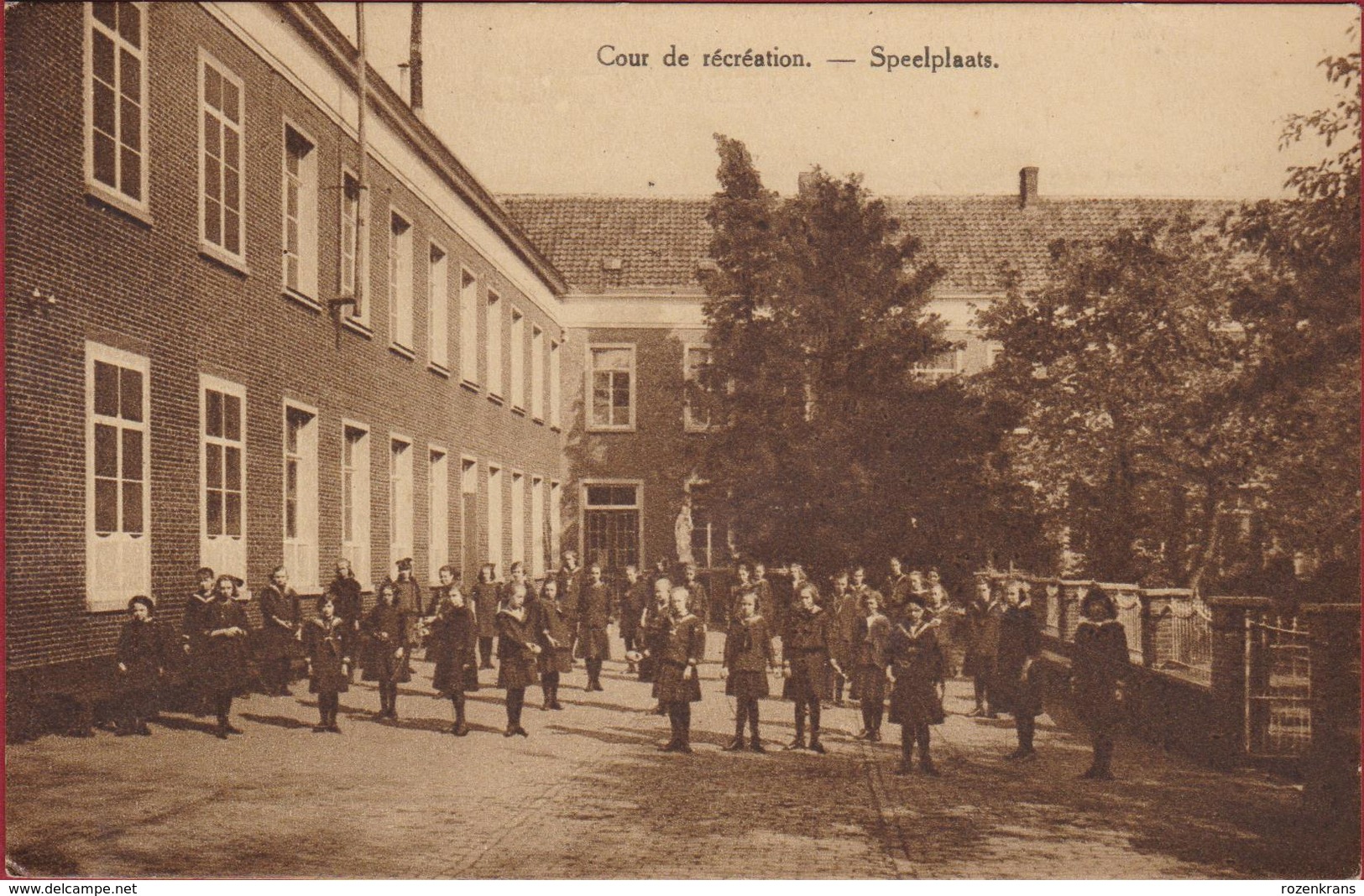 Zele Speelplaats Cour De Recreation Pensionnat Des Soeurs De Notre-Dame. Kostschool Van Der Zusters Van O.L.Vrouw - Zele