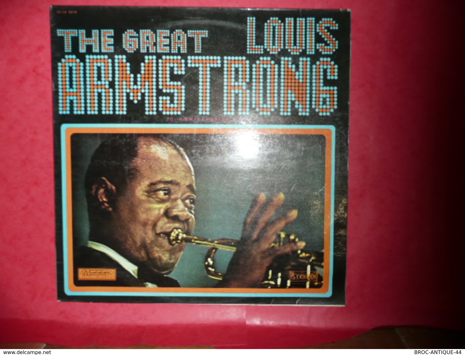 LP33 N°384 - THE GREAT LOUIS ARMSTRONG - COMPILATION 12 TITRES - Jazz