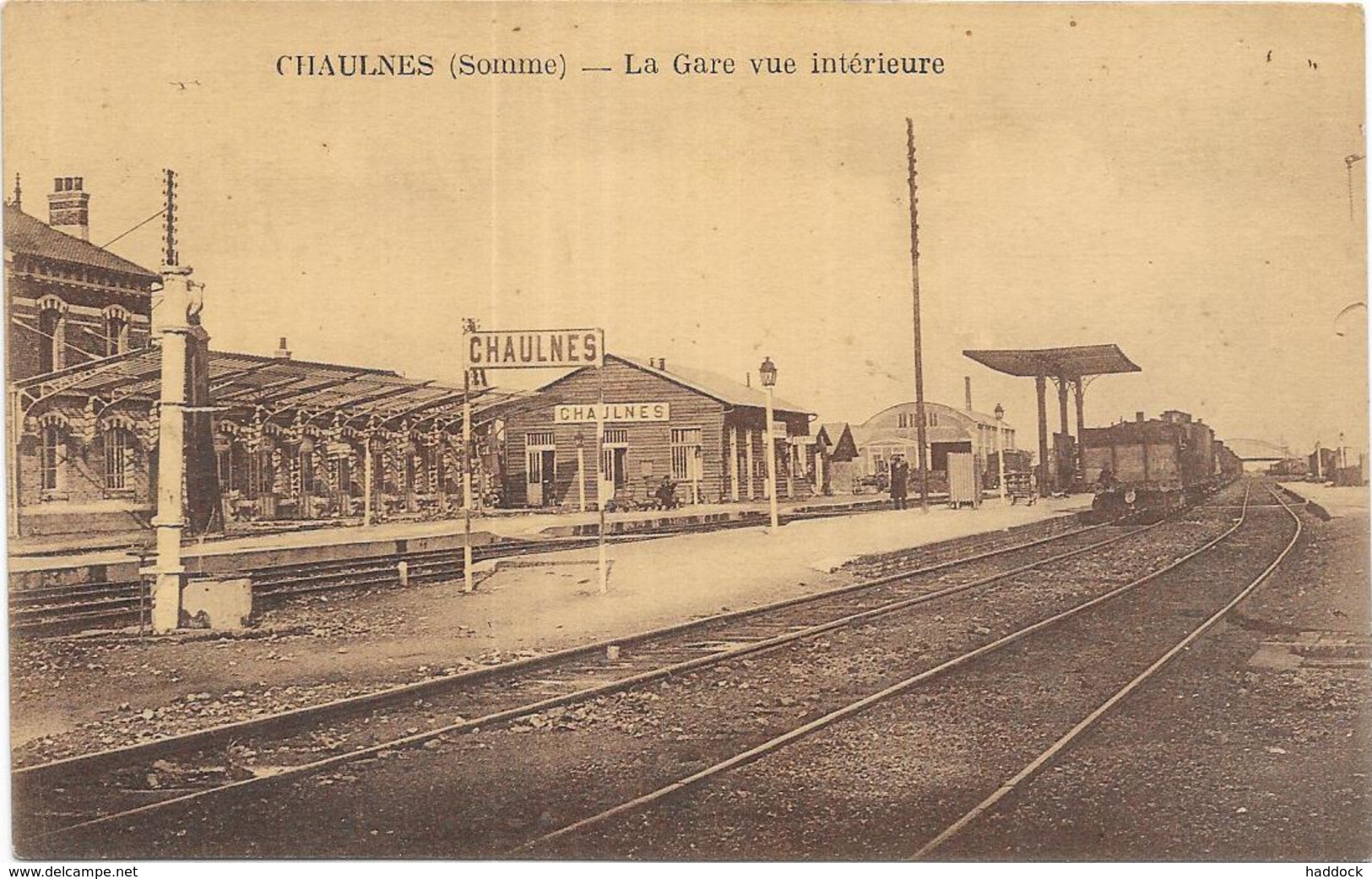 CHAULNES: LA GARE VUE INTERIEUR - Chaulnes