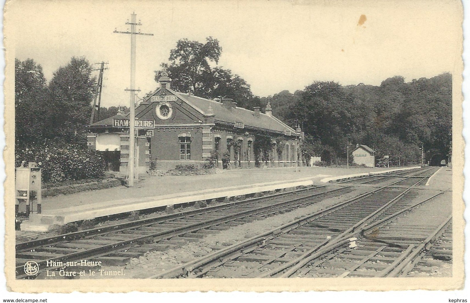 HAM-SUR-HEURE : La Gare Et Le Tunnel - Ham-sur-Heure-Nalinnes