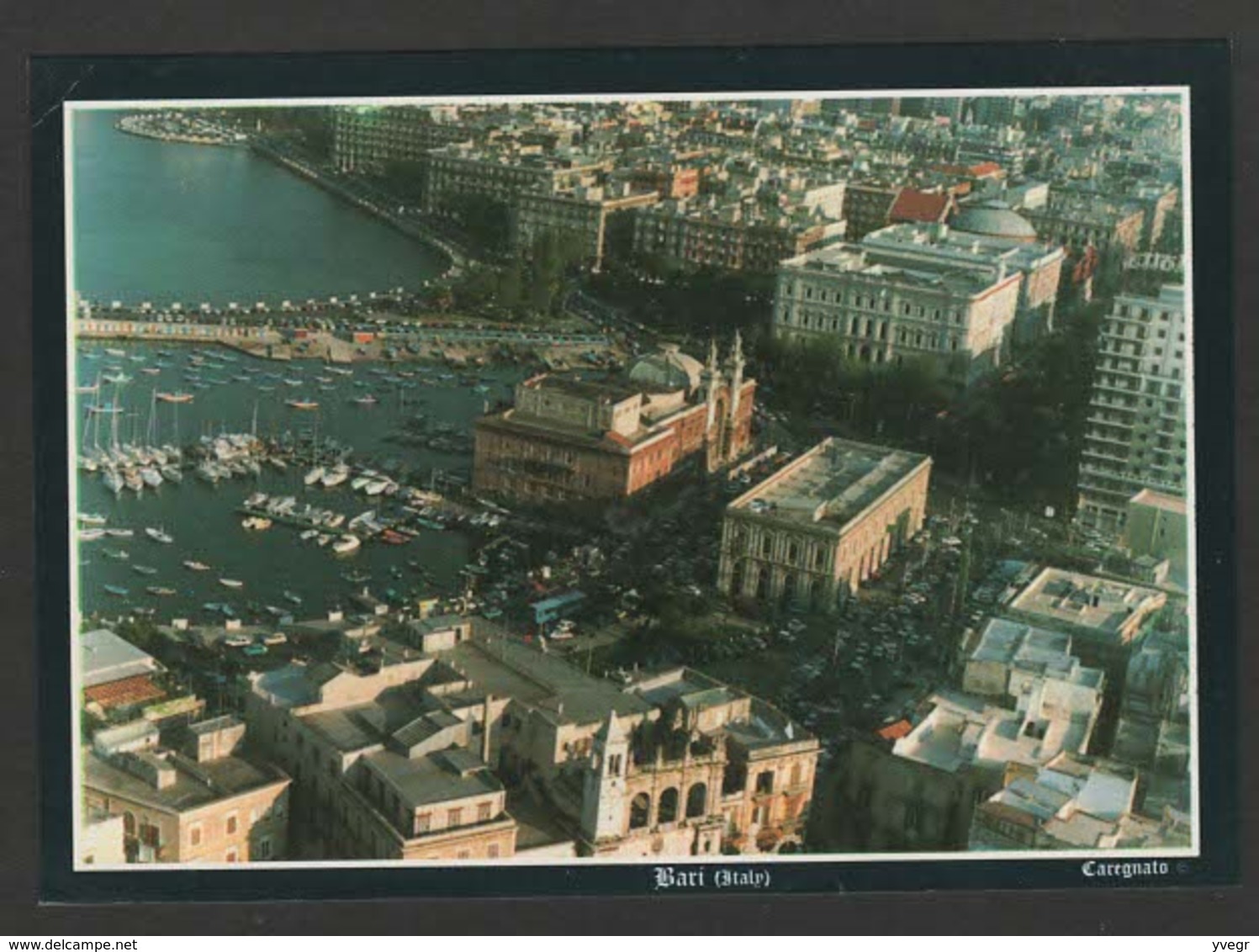 Italie - BARI - Il PORTO Dall' Aereo - Vue Aérienne De La Ville Et Du Port - Bari