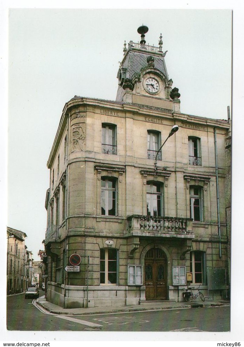 QUISSAC  -- La  Mairie  (vélo , Horloge ) - Quissac