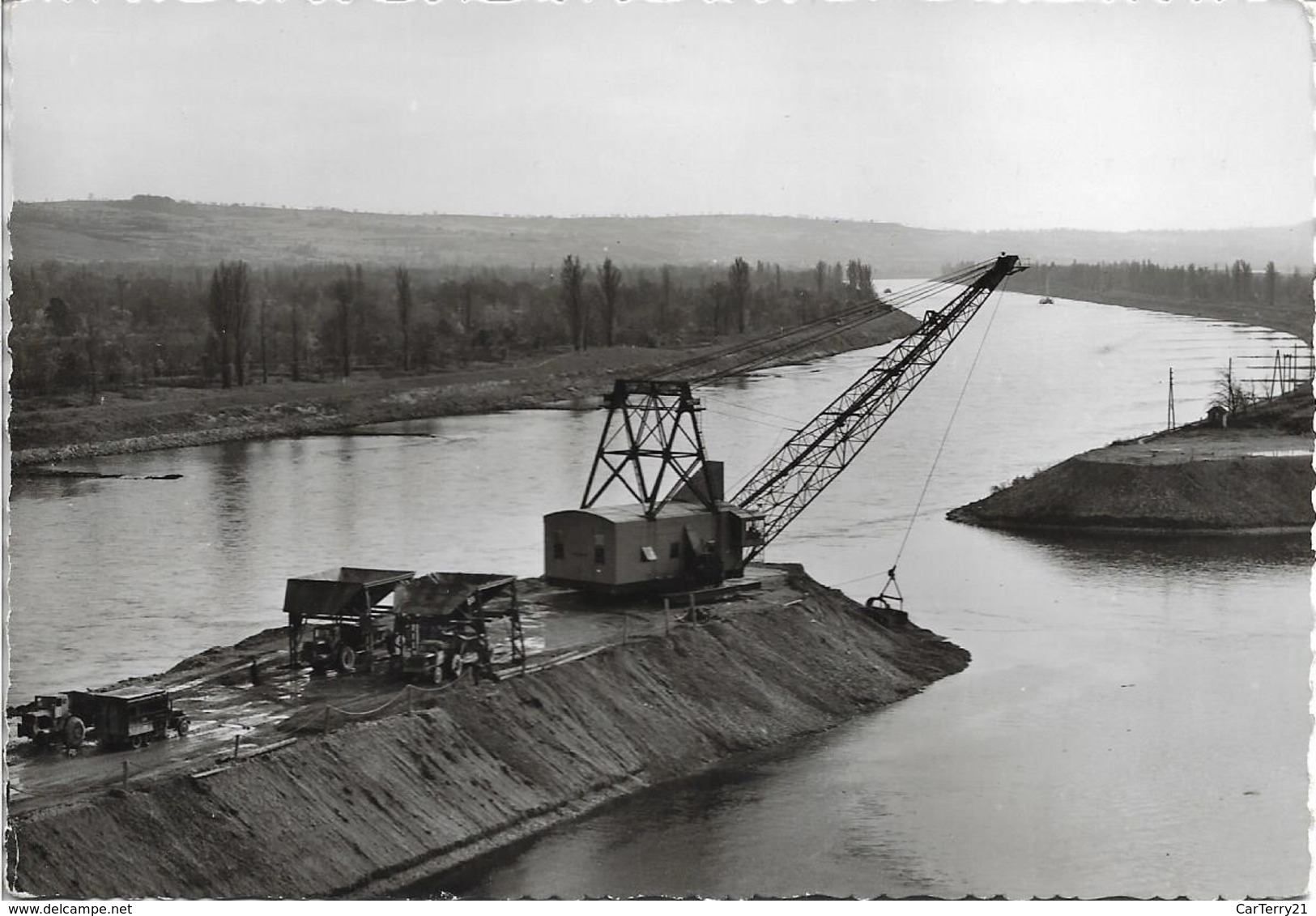 CPSM. OTTMARSHEIM. CHANTIER E.D.F. ENLEVEMENT DU BOUCHON AVAL. 1951. - Ottmarsheim