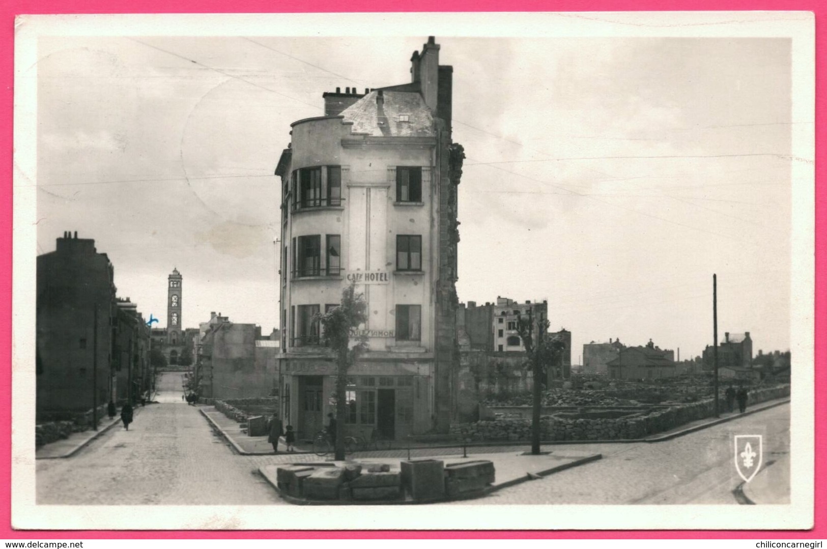 Lorient - La Rue Du Morbihan - Café Hôtel - Animée - Edit. DU LYS - 1953 - Lorient