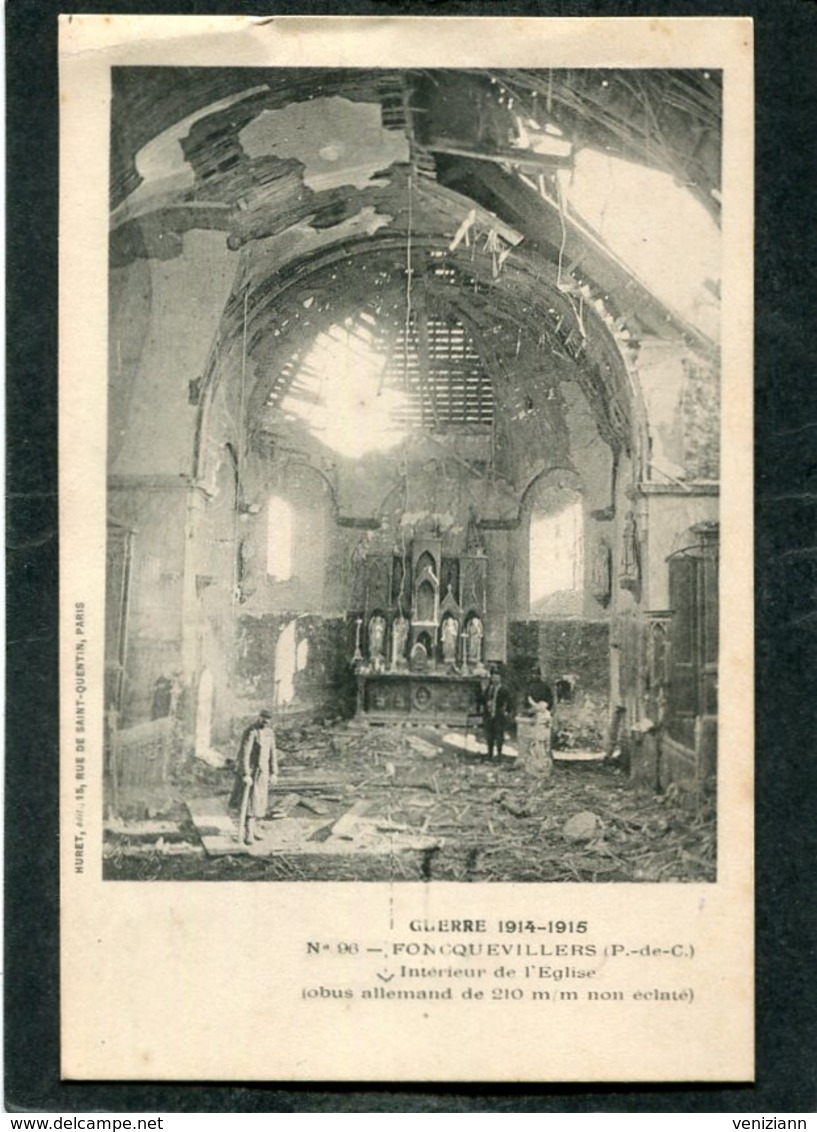 CPA - Guerre 1914-1915 - FONCQUEVILLERS - Intérieur De L'Eglise - Obus Allemand Non éclaté, Animé - War 1914-18