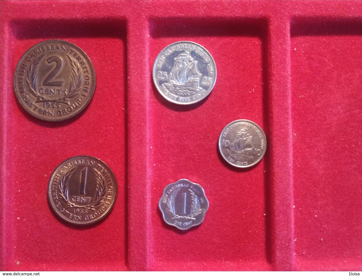 East Carribean 5 Monete Diverse - Caraibi Britannici (Territori)