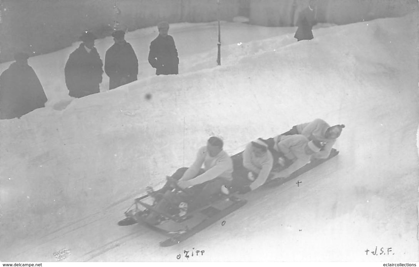 Thème   Sports D'hiver       Bobsleigh. Course En 1910 Carte Photo      (voir Scan) - Sports D'hiver