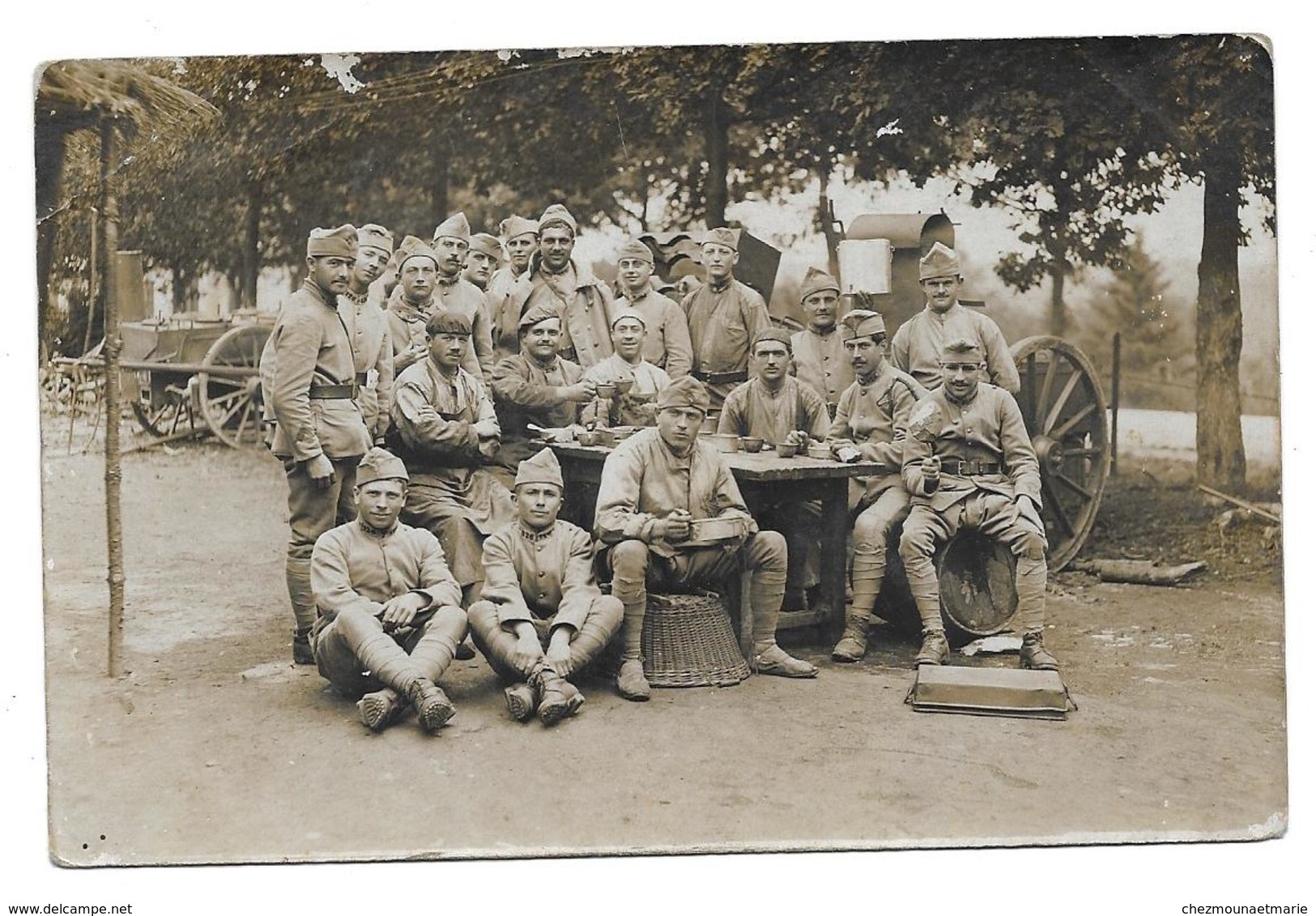 126 EME REGIMENT - CARTE PHOTO MILITAIRE - Régiments