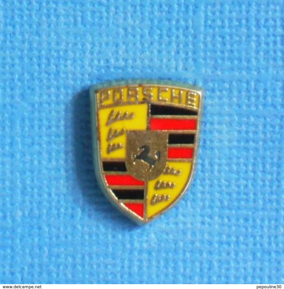 1 PIN'S //  ** LOGO / BLASON  PORSCHE ** - Porsche