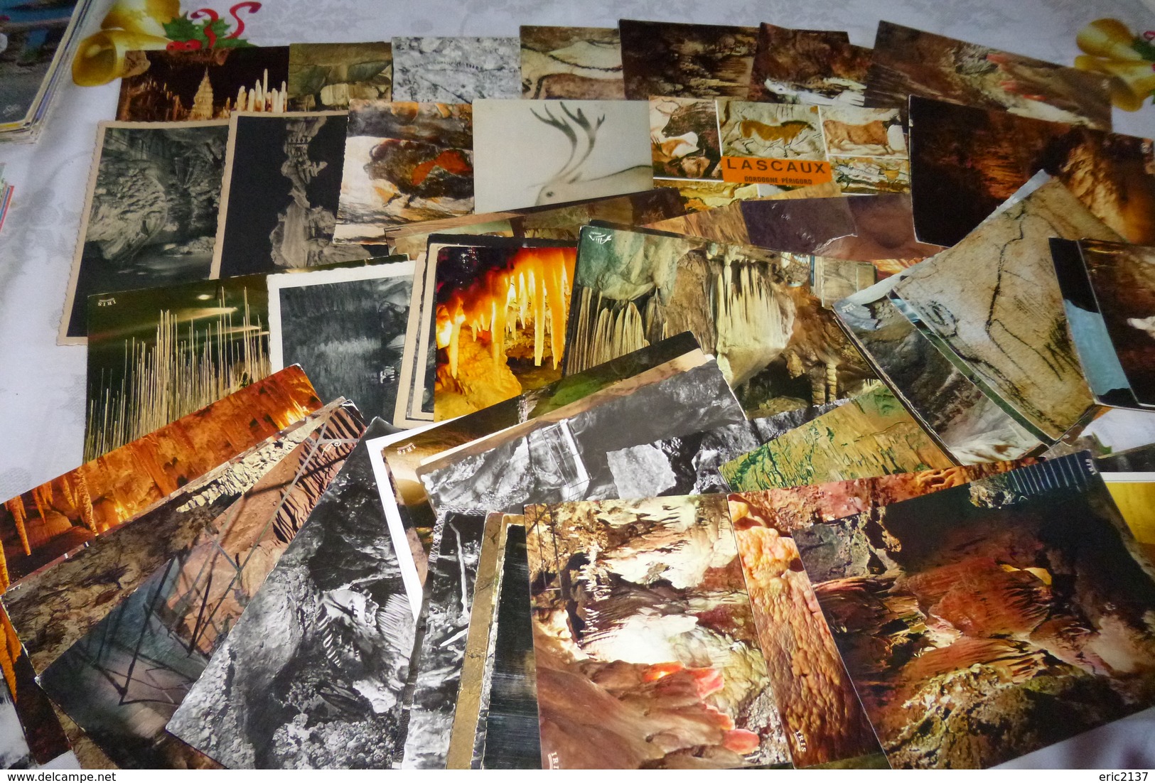 LOT DE 70 CARTES GROTTES - 5 - 99 Cartes