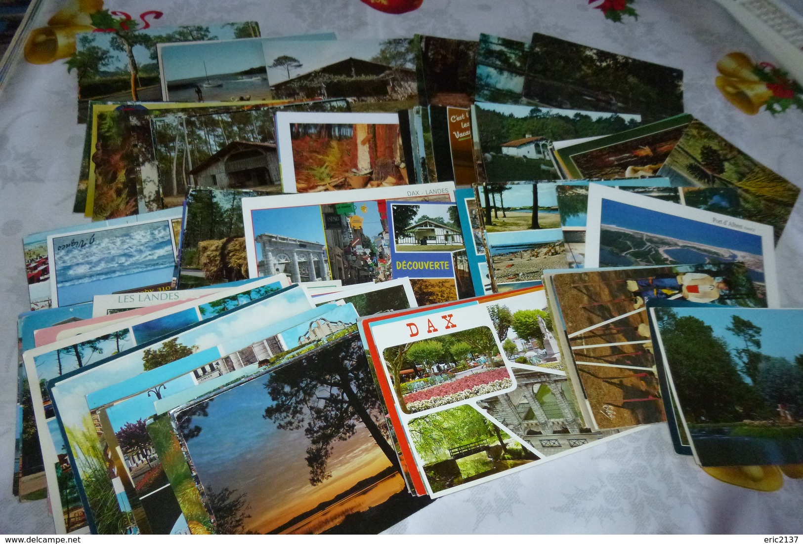 LOT DE 120 CARTES DES LANDES ..DEP 40 - 100 - 499 Postcards