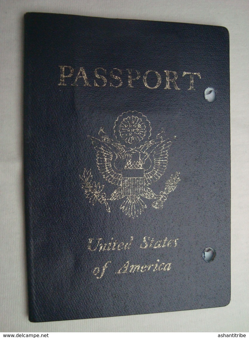 USA Passport Reisepass Passeport Canceled 2001 Of A Woman #3 - Documenti Storici