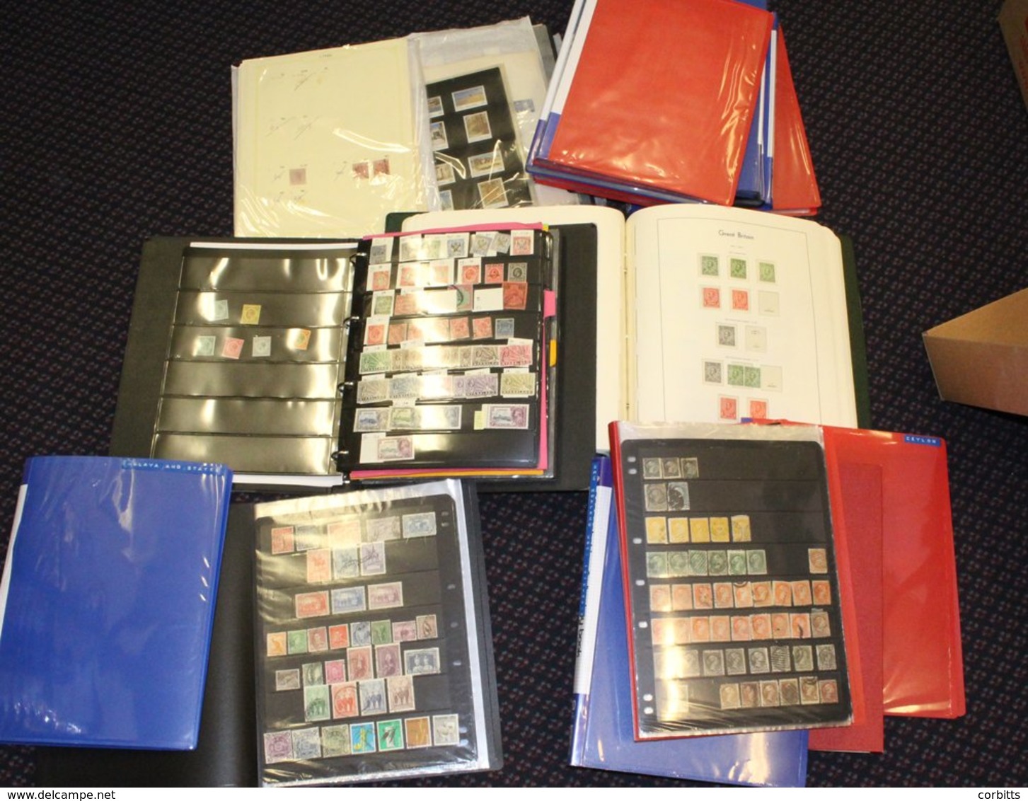 ACCUMULATION Housed In Several Albums Or Folders In A Carton Containing British Commonwealth Incl. GB Ranges, Noted - Br - Andere & Zonder Classificatie