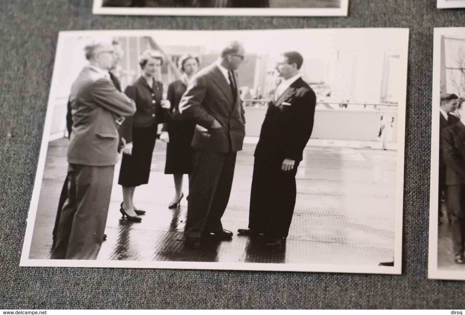 Exposition Bruxelles 1958 ,RARE photo originale avec le Roi Léopold ,lot de 10 photos,12 Cm. sur 9 Cm.Expo 58