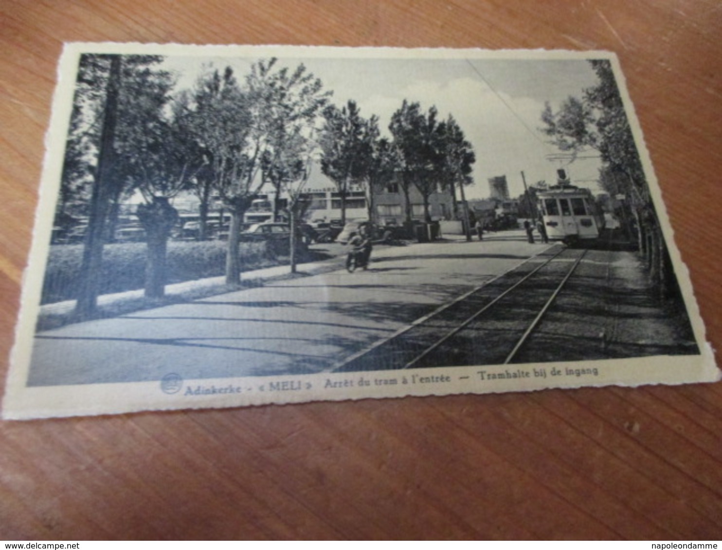 Adinkerke, Meli, Arret Du Tram A L'Entree, - De Panne