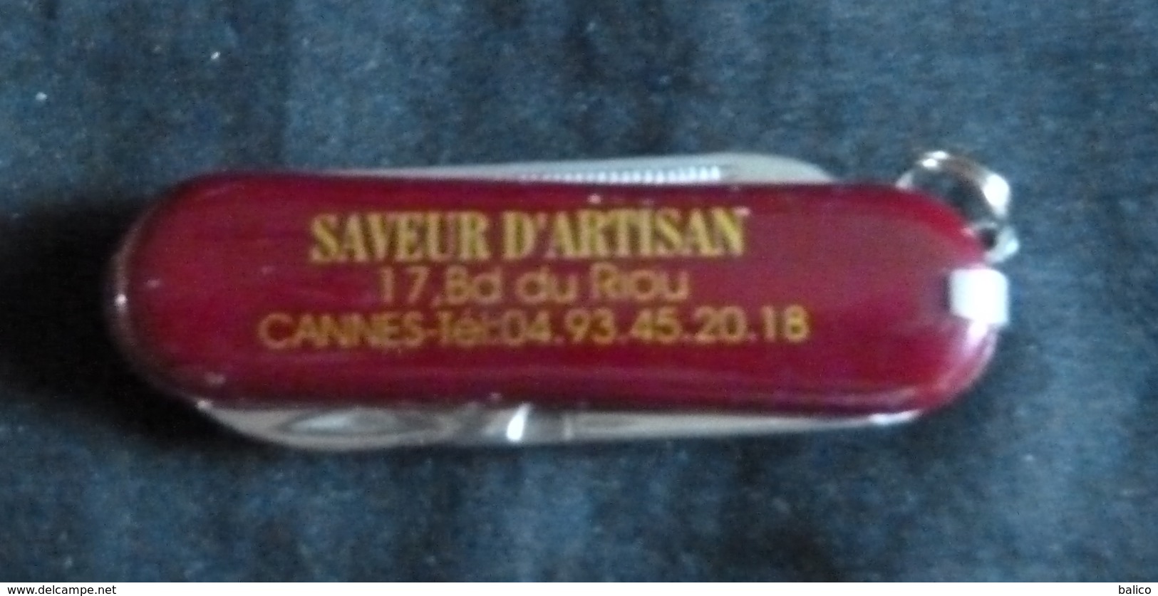 Couteau, Publicité, Saveur D'Artisan  17 Bd. Du Riou Cannes, 1 Lame,1 Lime à Ongle, 1 Ciseau, Pince à épiler, Cure Dents - Cuchillos