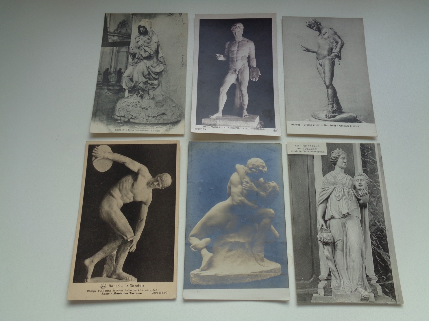 Beau lot de 60 cartes postales de sculptures  sculpture  statue        Mooi lot van 60 postkaarten sculpturen  sculptuur