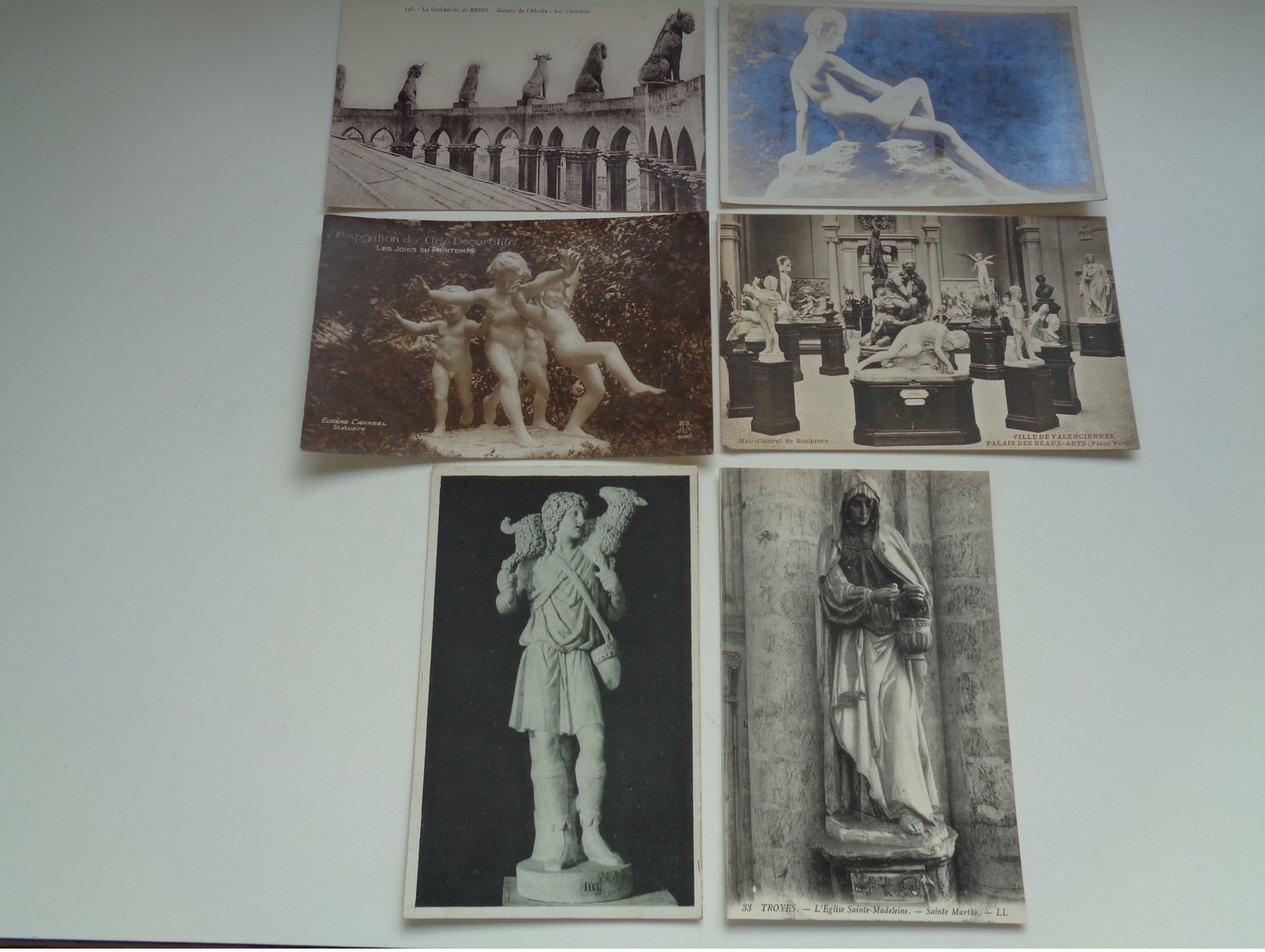 Beau lot de 60 cartes postales de sculptures  sculpture  statue        Mooi lot van 60 postkaarten sculpturen  sculptuur