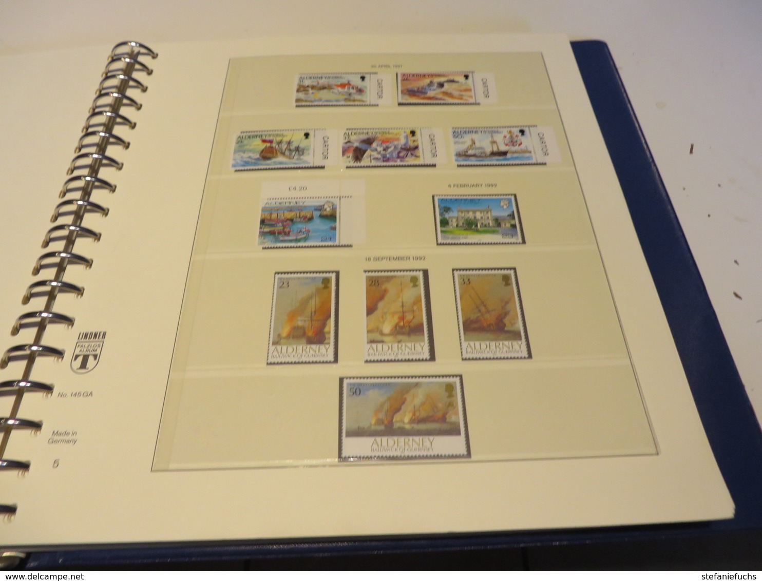 GUERNSEY - ALDERNEY 1983 bis 2002  Posten  mit  o /  ** /  auf  2 x LINDNER -T -VORDRUCKTEXT   im  BINDER mit SCHUBER