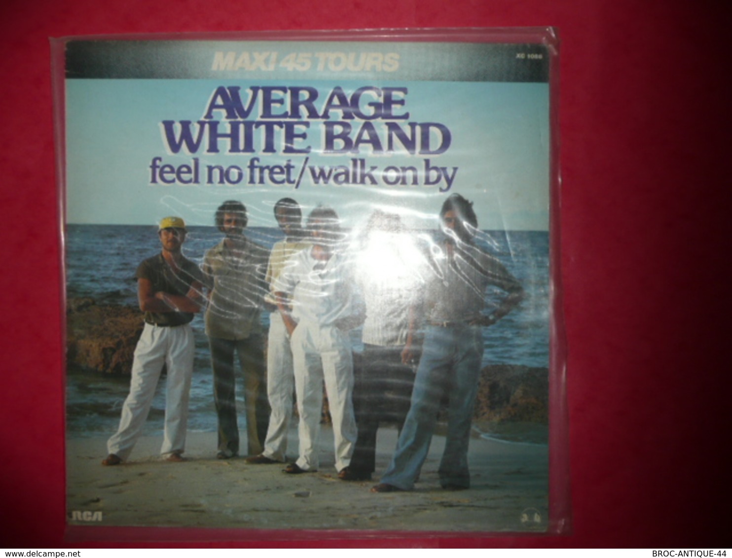 LP33 N°429 - AVERAGE WHITE BAND - FEEL NO FRET / WALK ON BY - COMPILATION 2 TITRES FUNK SOUL - 45 Rpm - Maxi-Singles