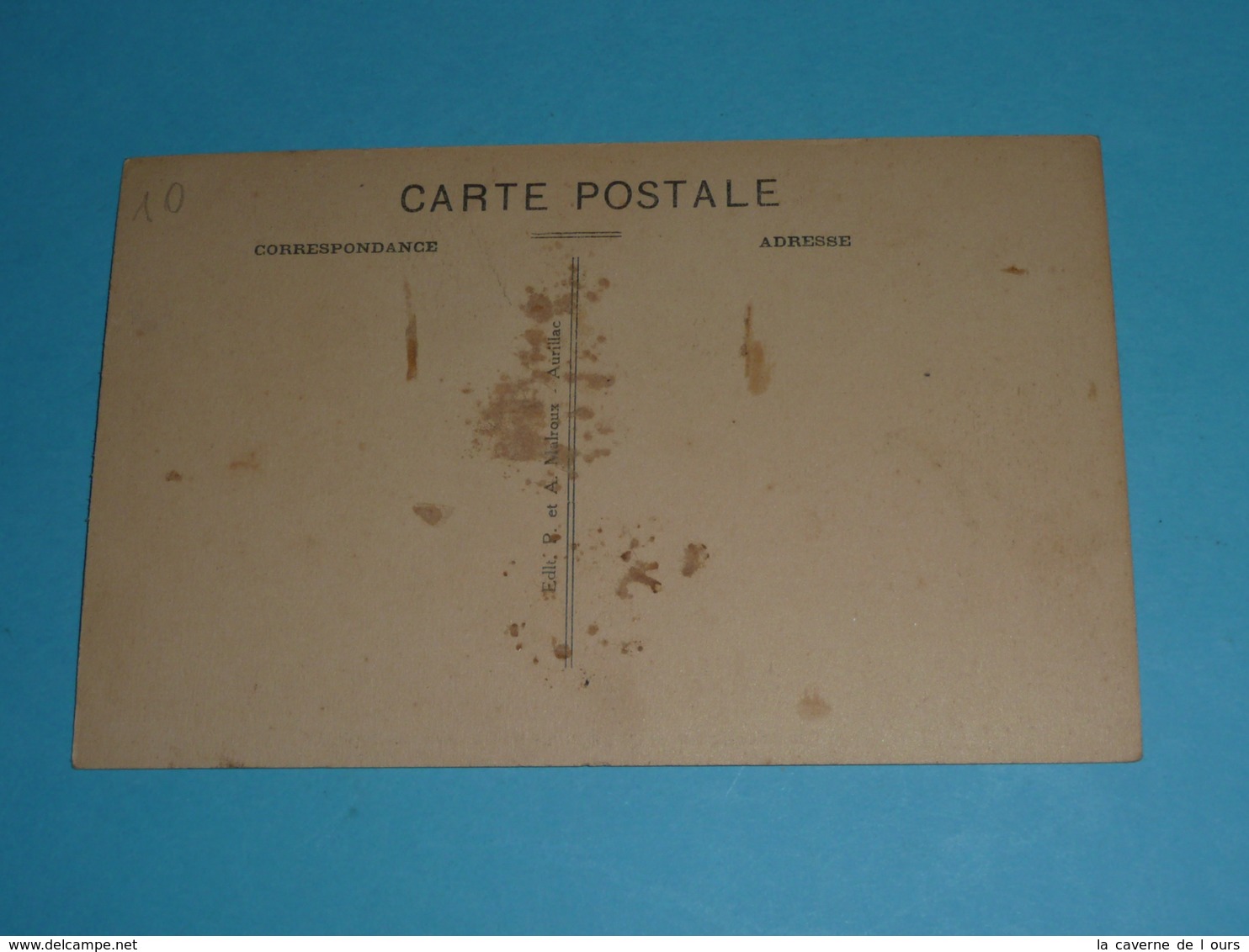 CPA, Carte Postale, Cantal 15, Chaudesaigues Chaudes-Aigues,  Un Paturage Au Chateau Du Couffour, Vaches - Other & Unclassified