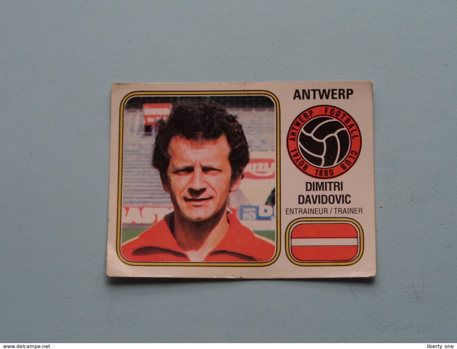 ANTWERP ( Dimitri DAVIDOVIC Trainer ) > FOOTBALL 81 ( Nr. 24 ) - Figurine PANINI ! - Trading Cards