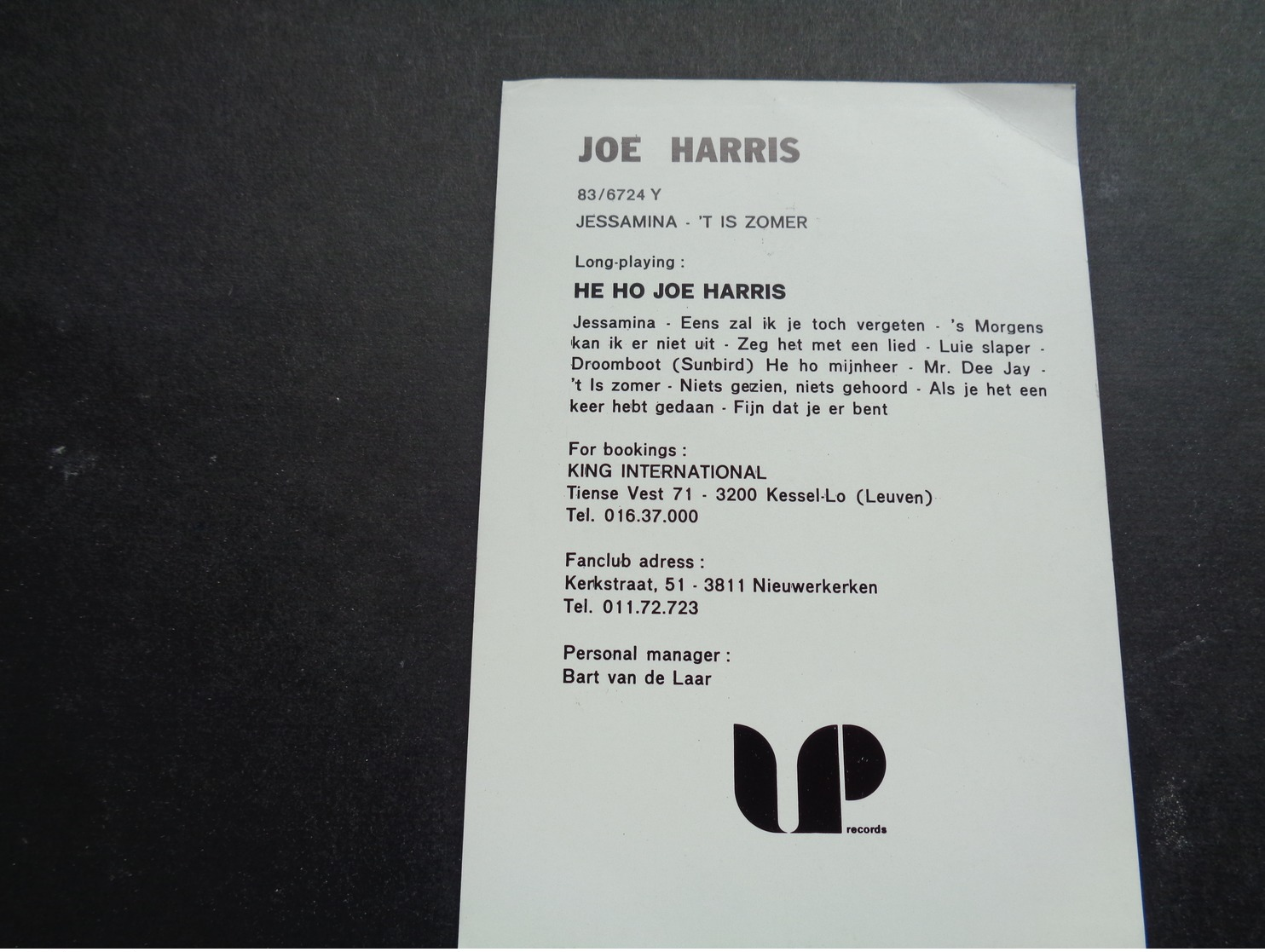 Artiste ( 635 )  Artiest Zangeres  Zanger ( Geen Postkaart ) Dédicasse Signature Handtekening : Joe Harris Nieuwerkerken - Sänger Und Musikanten