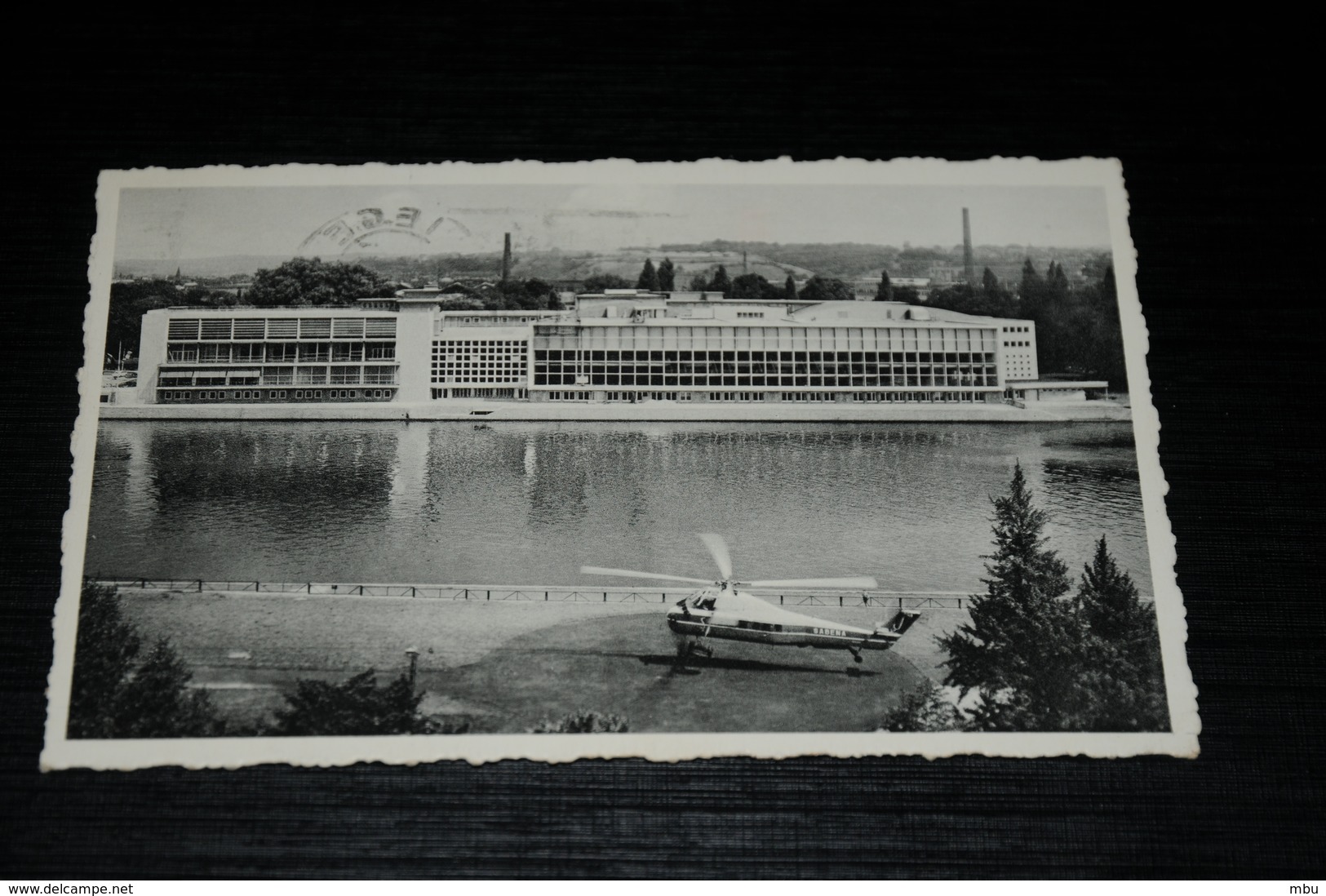 9227         LIEGE, LE PALAIS DU CONGRES ET L'HELICOPTERE - 1963 - Liège