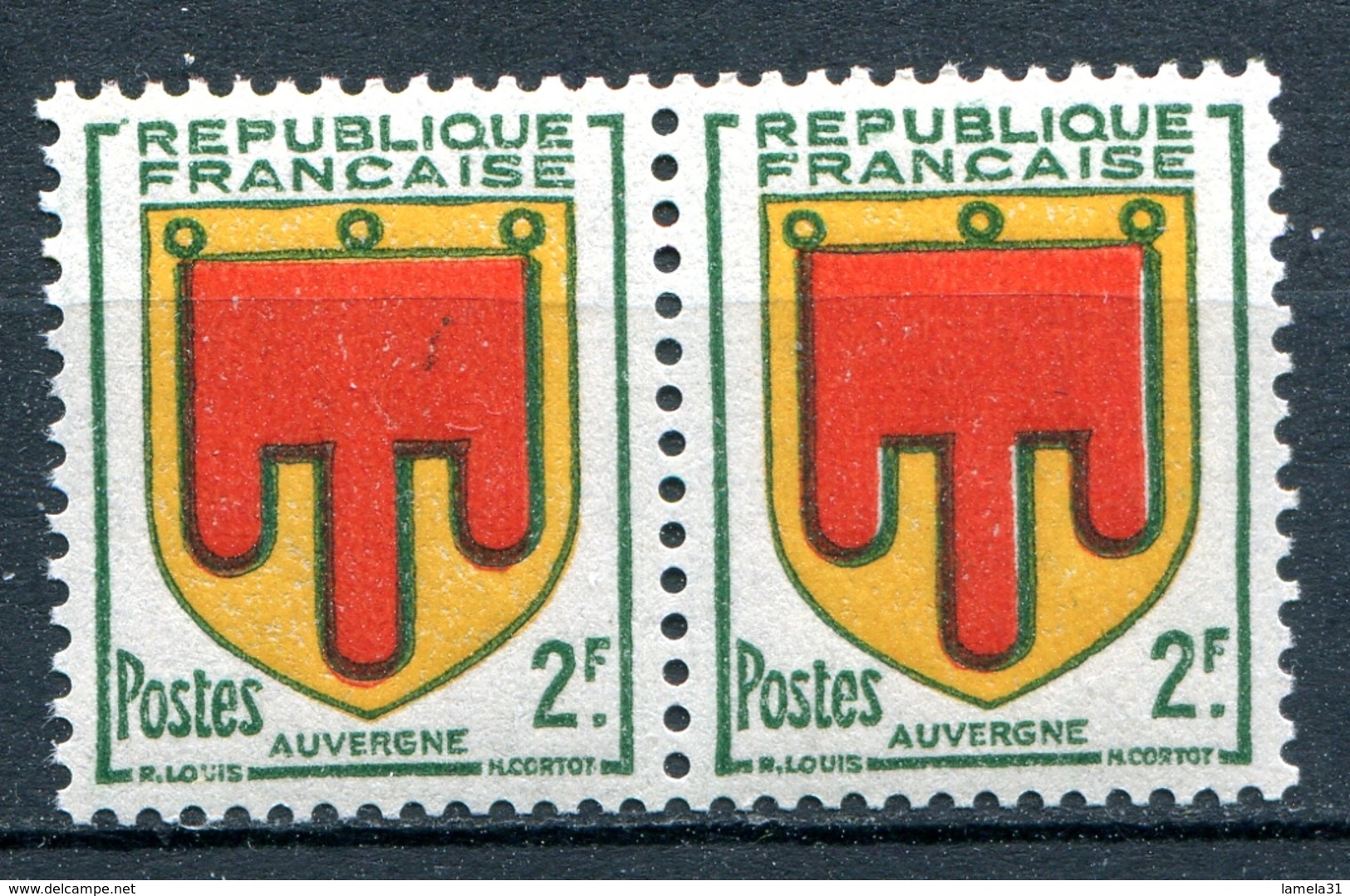 FRANCE /ARMOIRIE D' AUVERGNE  N°YT : 836 .BANDE DE 2 TIMBRES . NEUFS** - Nuovi