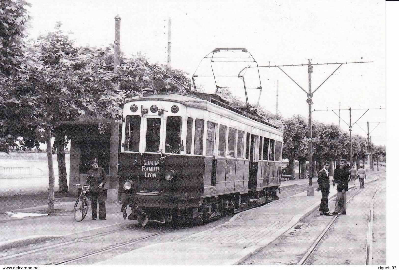 TRAMWAY De LYON à NEUVILLE (O.T.L.)-Motrice N° 4 Du "TRAIN BLEU" En Gare De Neuville Le 23 Juin 1953 - Neuville Sur Saone