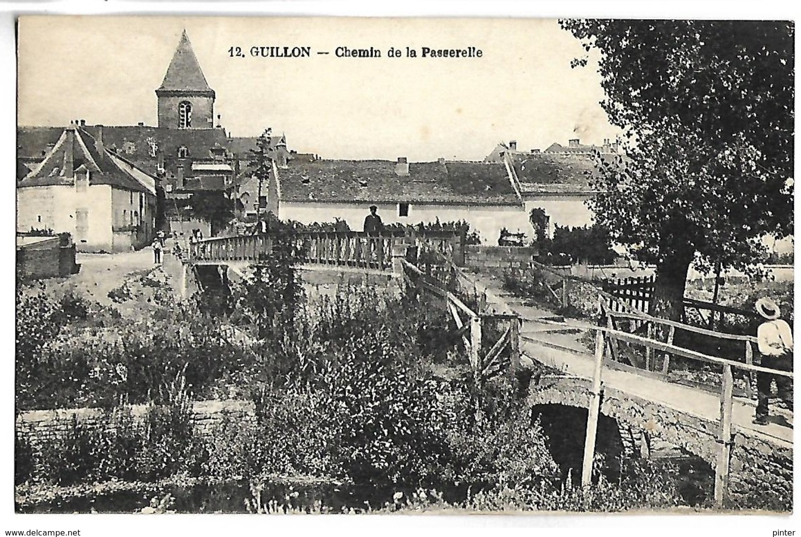 GUILLON - Chemin De La Passerelle - Guillon