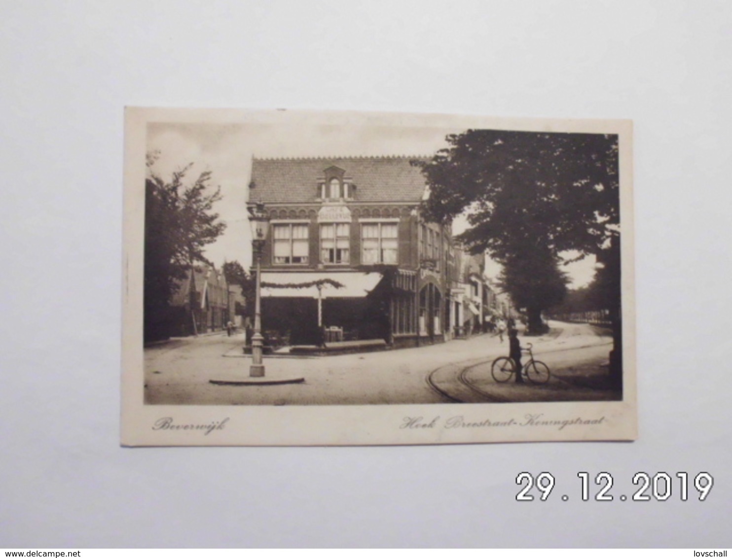 Beverwijk. - Hoek Breestrant - Koningstraat. (8 - 8 - 1917) - Beverwijk