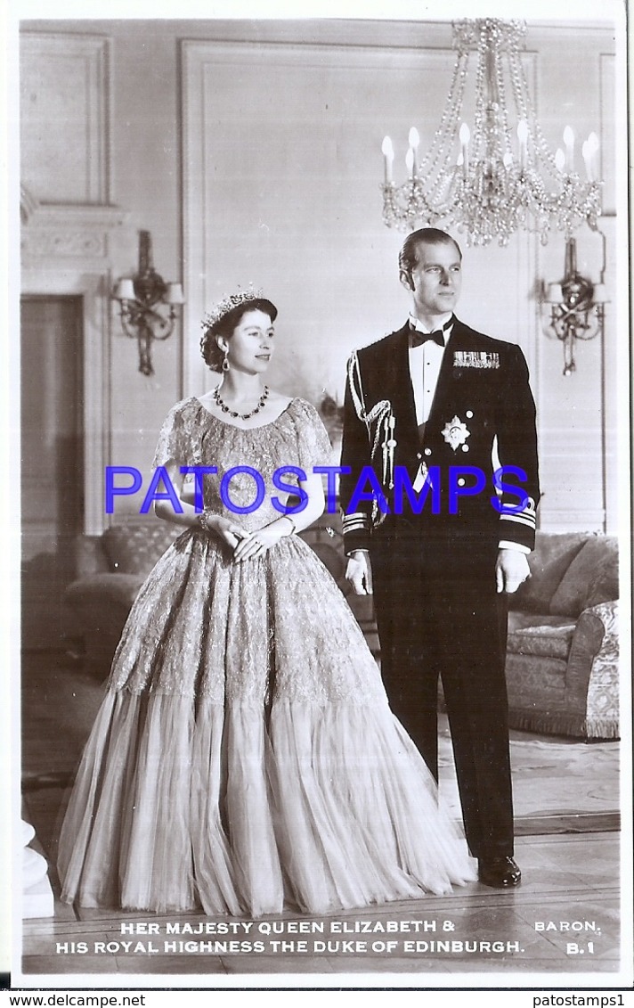 127695 ROYALTY COSTUMES HER MAJESTY QUEEN ELIZABETH & ROYAL HIGHNESS THE DUKE OF EDINBURGH UK POSTAL POSTCARD - Familles Royales