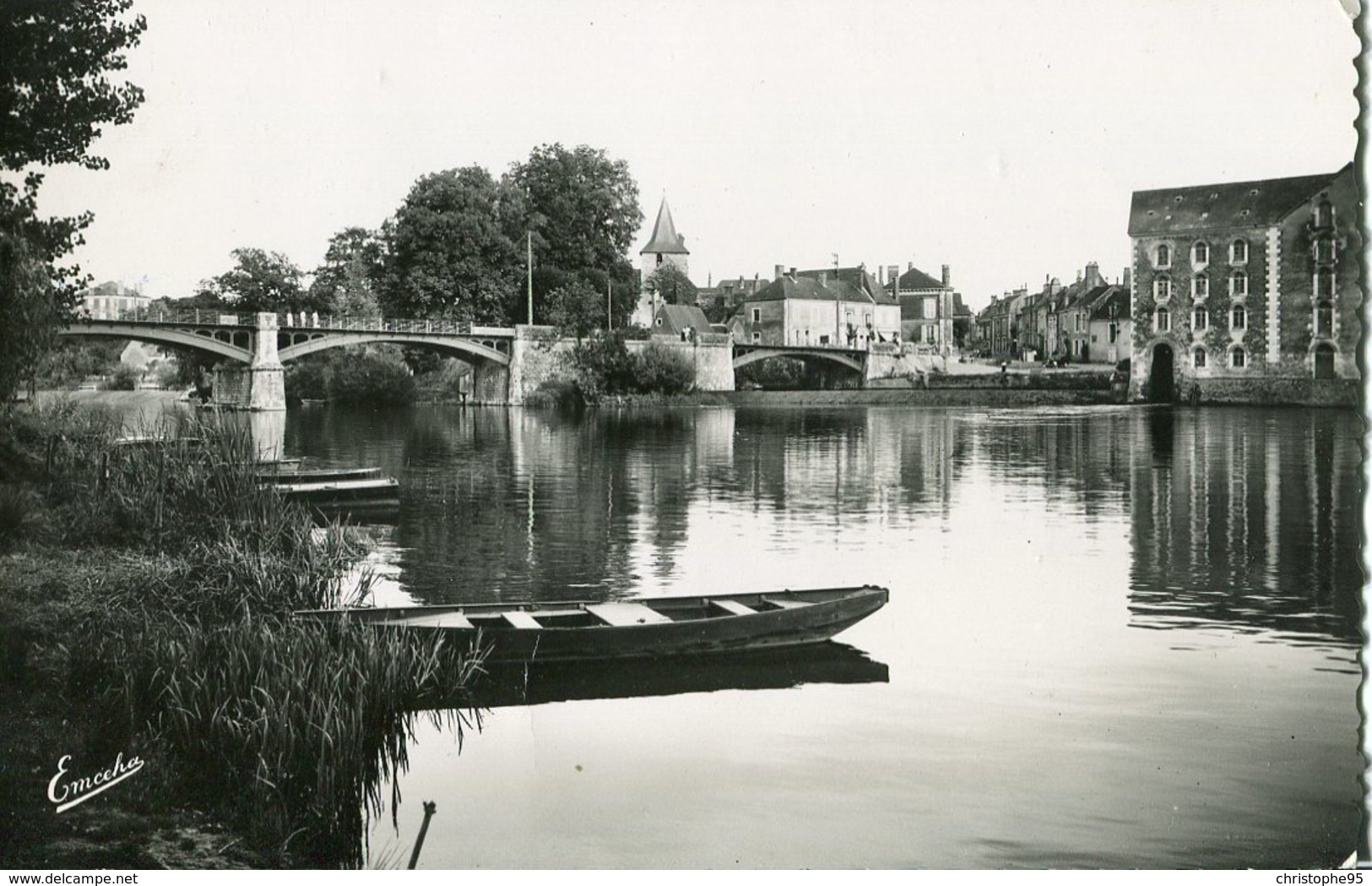 72 .20960 . Malicorne Sur Sarthe . Barque .les Ponts Sur La Sarthe Et Le Moulin .cpsm . - Malicorne Sur Sarthe