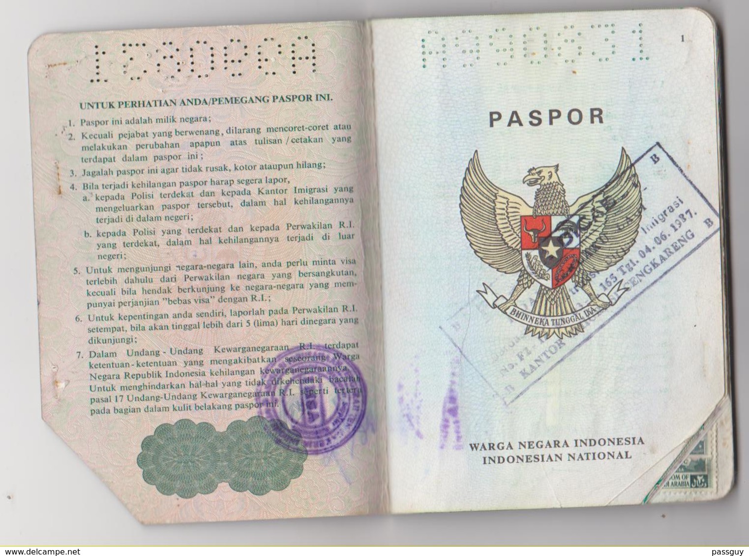 INDONESIA Passport 1988 INDONESIE Passeport - Reisepaß – Revenues/Fiscaux - Documenti Storici