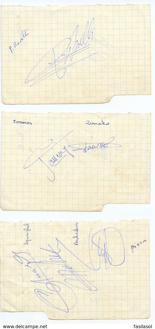 AS SAINT-ETIENNE : Poster Année 1976 (55x83cm) + Revue Onze + 8 Feuilles Avec Autographes + ASSE Actualités - Autographes