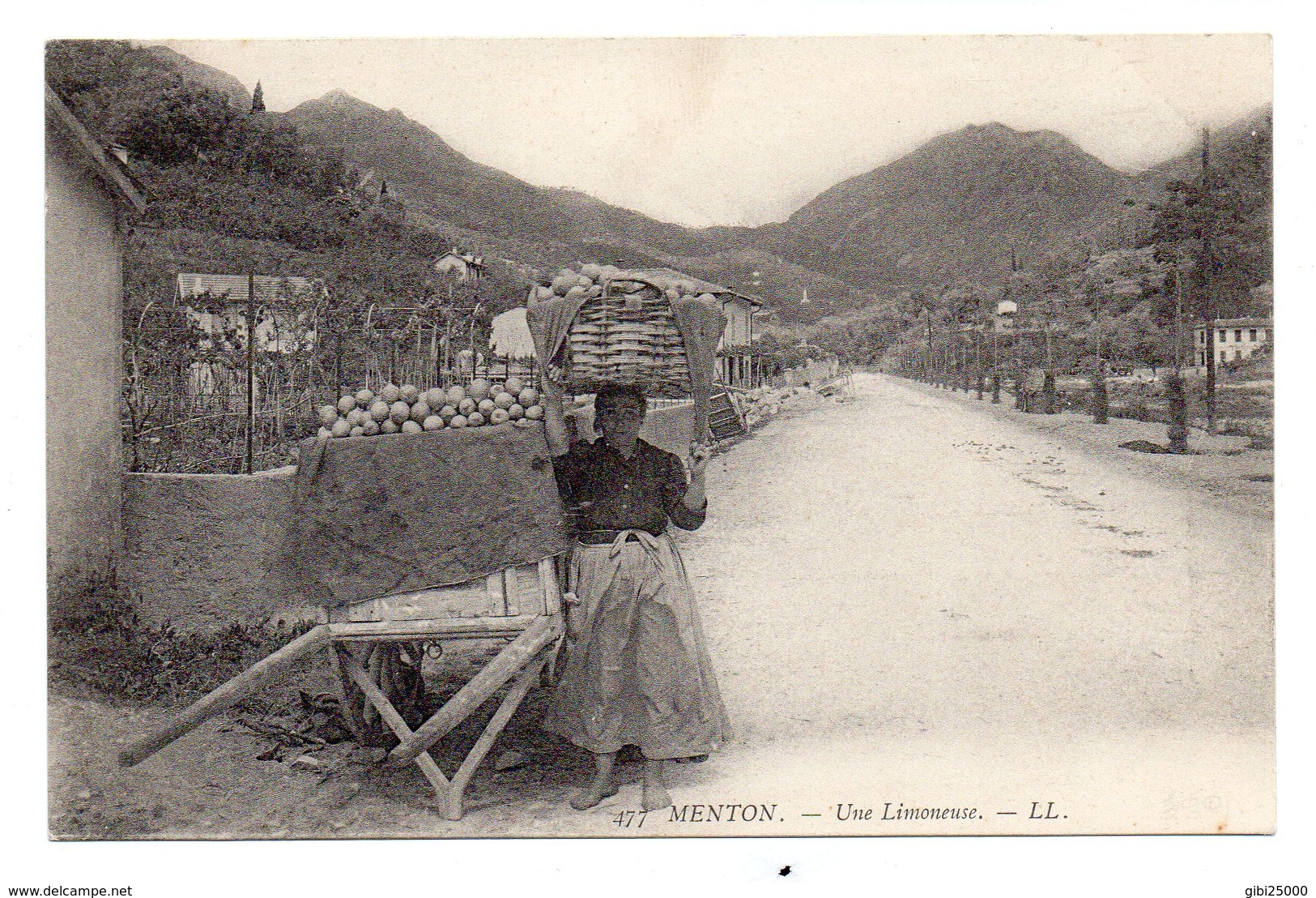 CPA 06 - MENTON - UNE LIMONEUSE - Menton