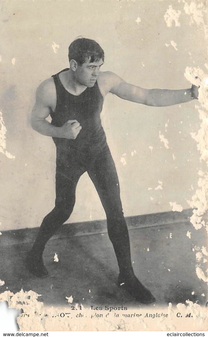 Thème: Sport  Boxe       Herbert Synnot Champion De La Marine Anglaise     (Défaut Voir Scan) - Boksen