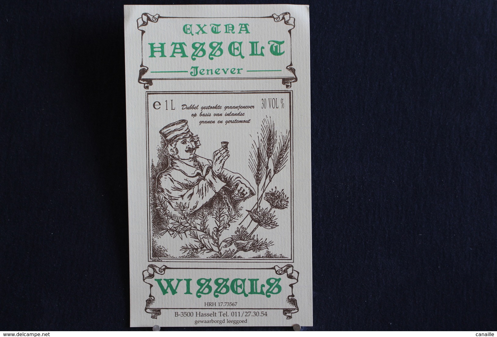 A.V.B.1/ Distillerie Stokerij Wissels Hasselt  - Extra Hasselt  Jenever 10 X 17 Cm - Autres & Non Classés