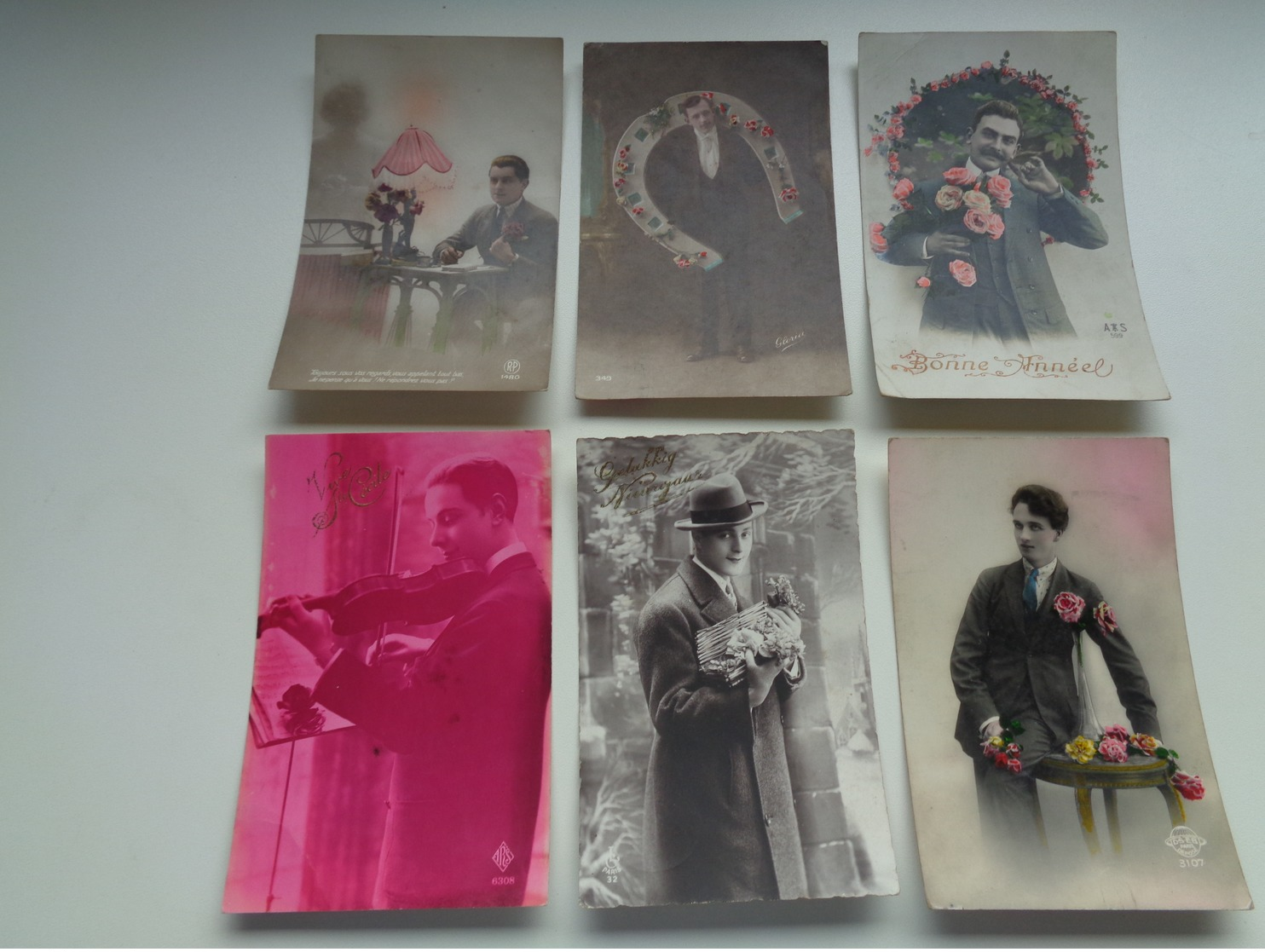 Beau lot de 60 cartes postales de fantaisie  hommes  homme   Mooi lot 60 postkaarten van fantasie mannen man -  60 scans