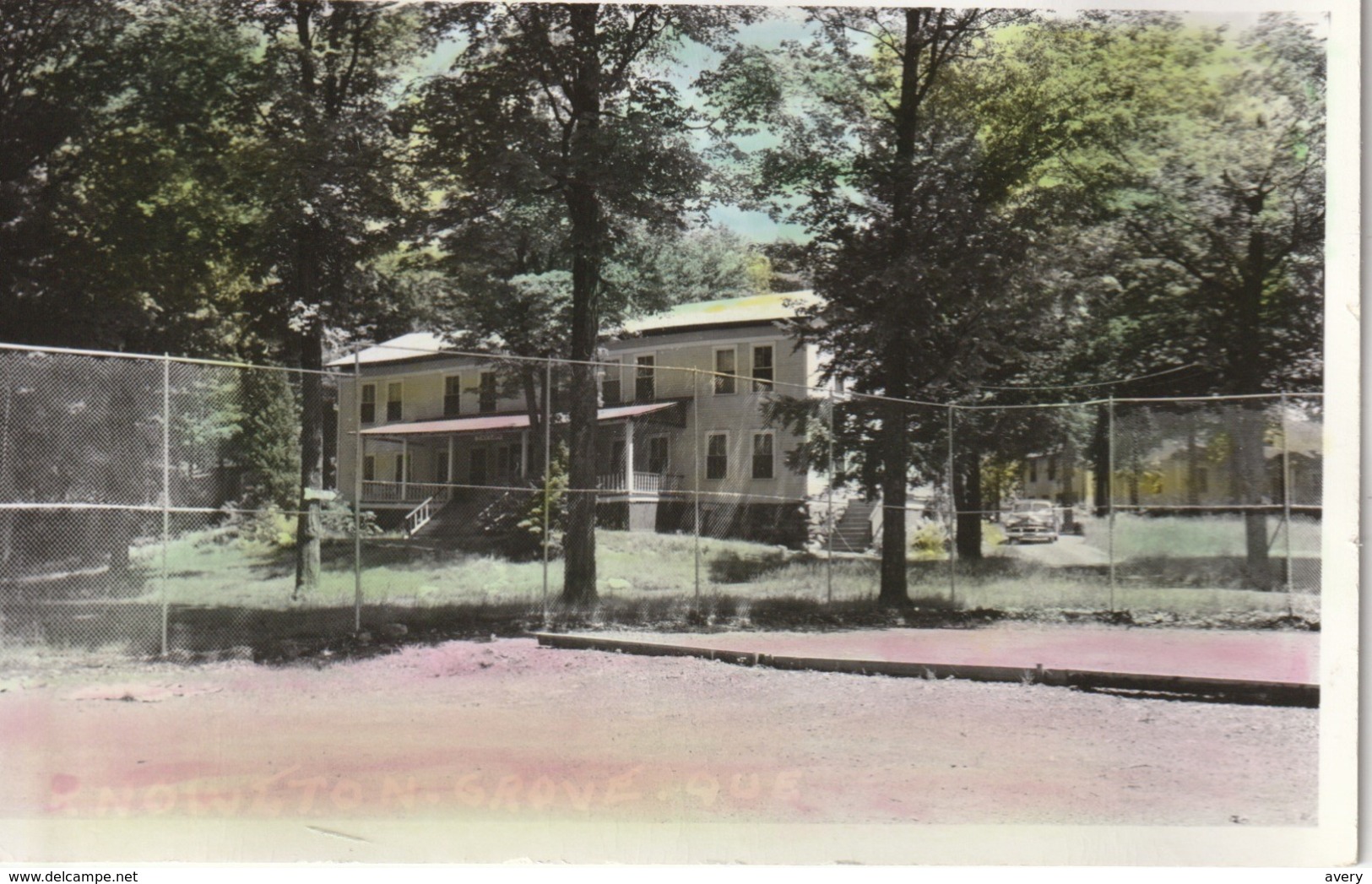 Knowlton Grove, Quebec  Vintage Car In Driveway Photo Veritable - Other & Unclassified