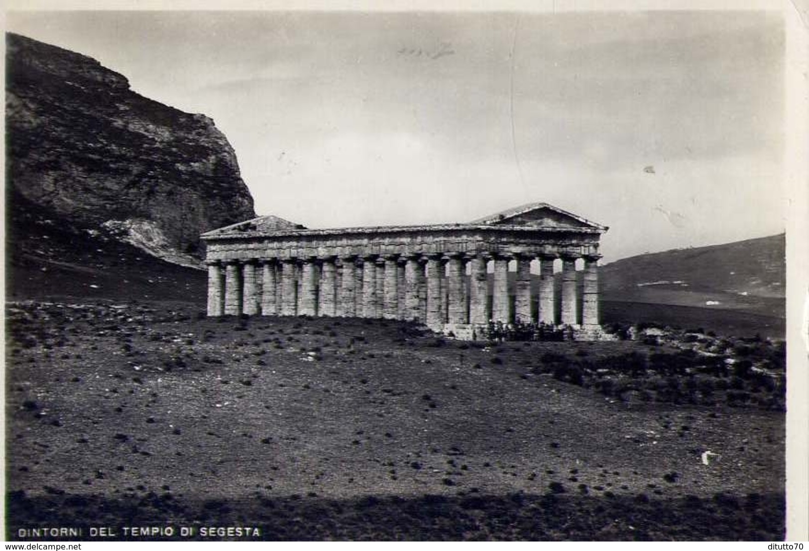 Dintorni Del Tempio Di Segesta - Formato Grande Viaggiata – E 14 - Trapani